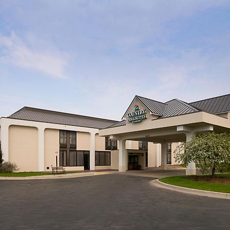 Quality Inn & Suites Saginaw Zewnętrze zdjęcie