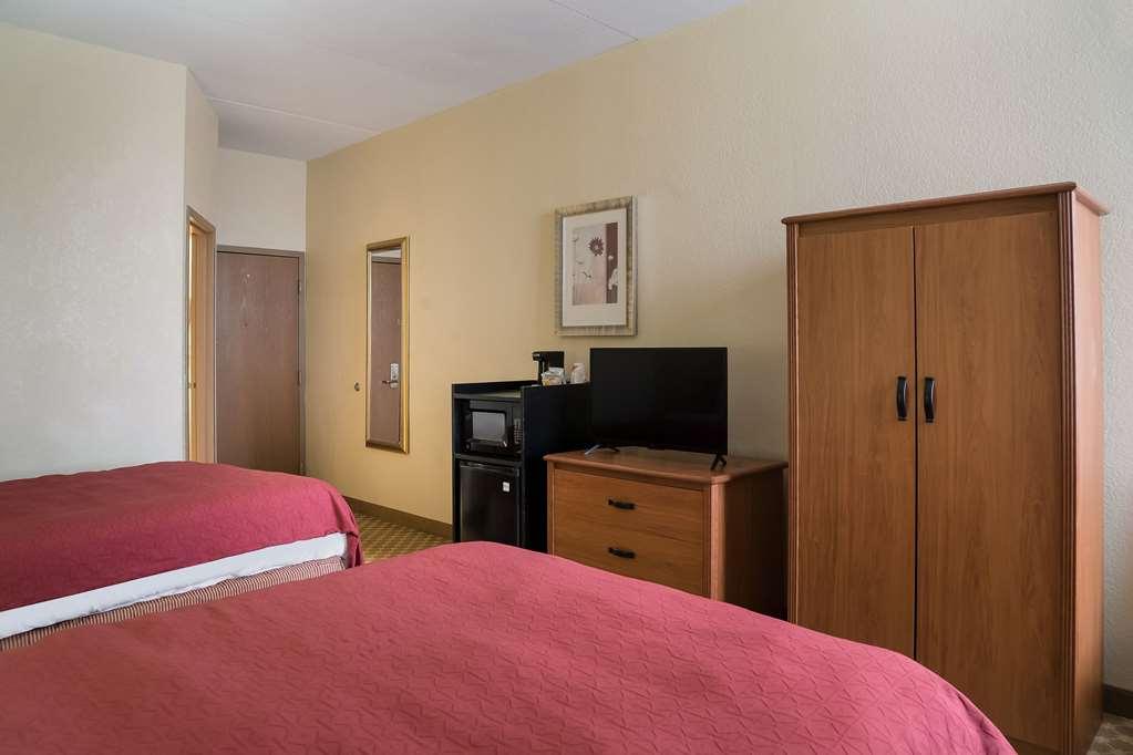 Quality Inn & Suites Saginaw Pokój zdjęcie