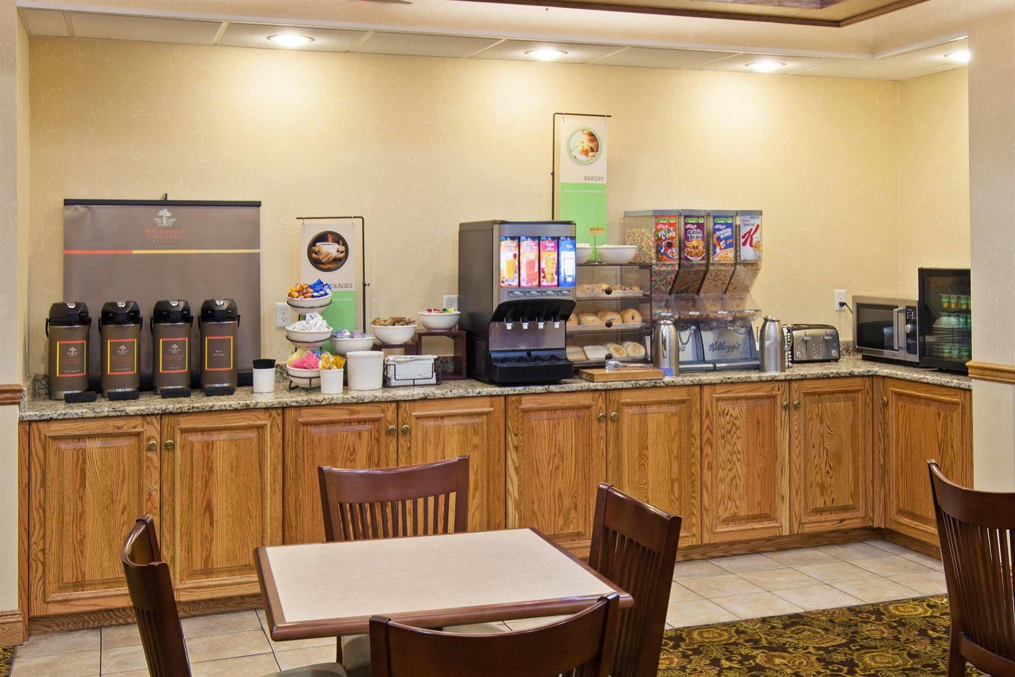 Quality Inn & Suites Saginaw Restauracja zdjęcie